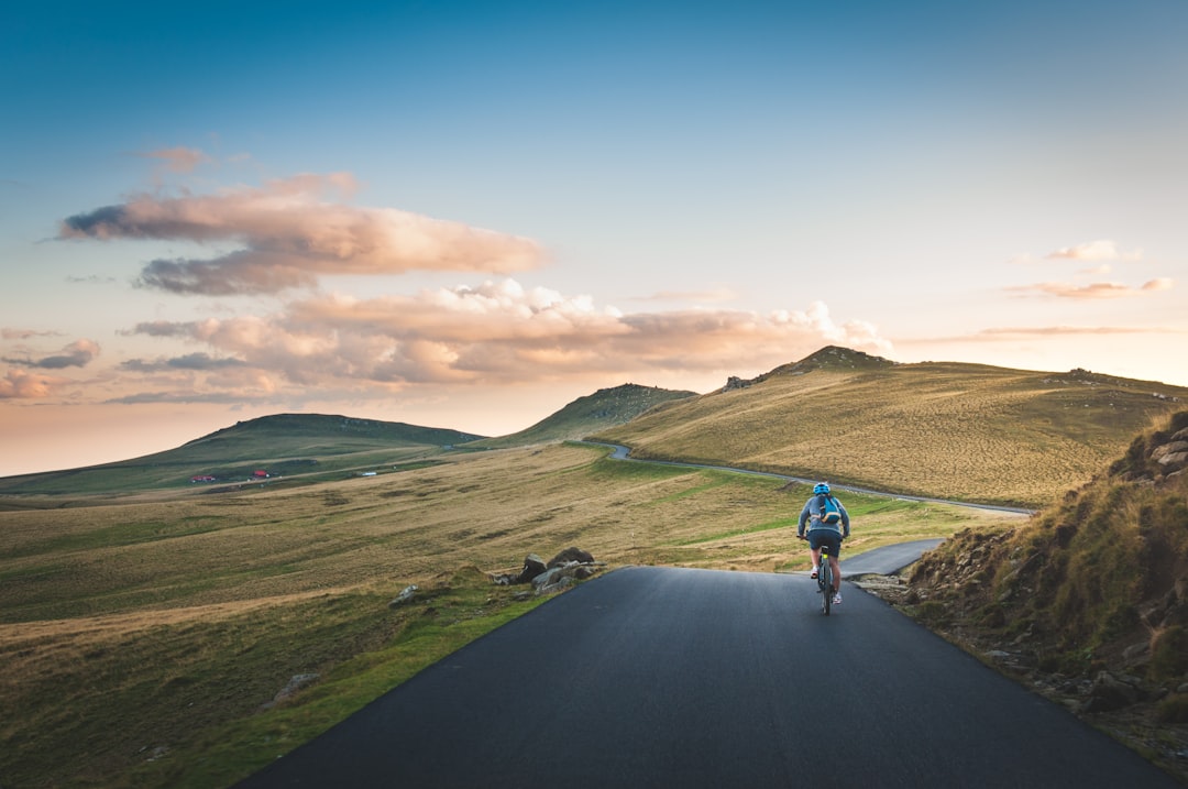 Exploring the Wild: How Budget Travel Can Unleash Your Inner Adventurer